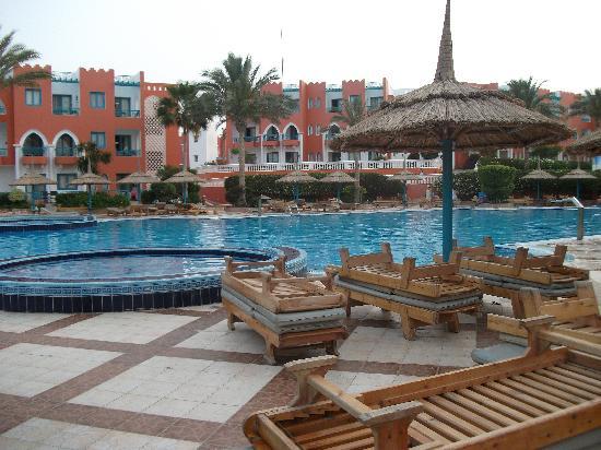 Отель Tropicana Grand Azure Resort 5*