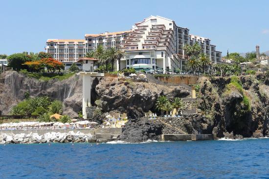 Отель The Cliff Bay 5*