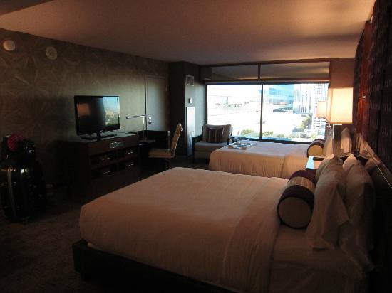 Отель MGM Grand Hotel & Casino 4*