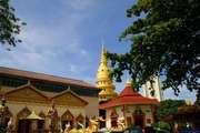 Золотые храмы Будды на о.Пенанг