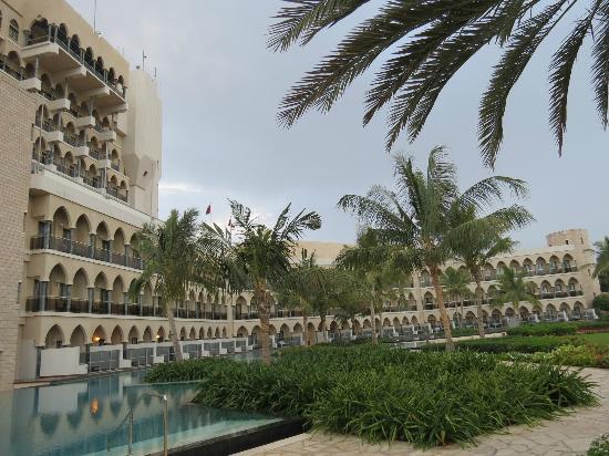 Отель Al Bustan Palace, A Ritz-Carlton 5*
