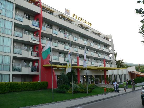 Отель PrimaSol Sunlight Resorts Excelsior 3*