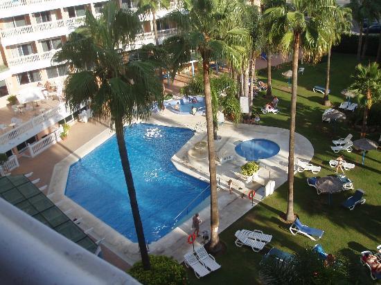 Отель Club Parasol Garden 3*
