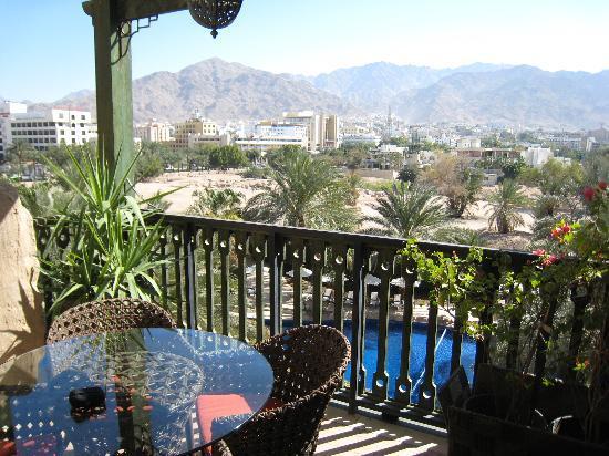 Отель Moevenpick Resort Aqaba 5*