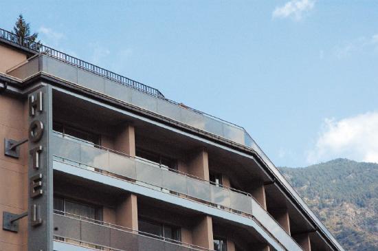 Отель Hesperia Andorra La Vella 4*