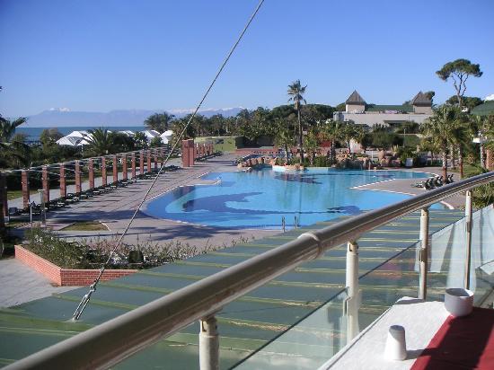 Отель Maritim Pine Beach Resort 5*