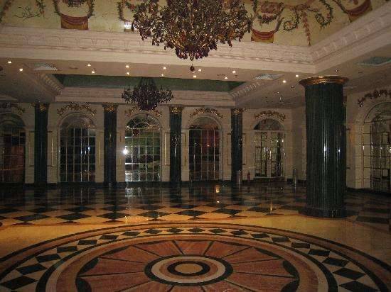 Отель Pyramisa Suites Hotel & Casino 5*