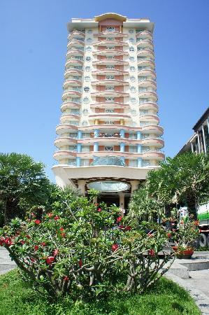 Отель Long Beach Garden Hotel & Spa 4*
