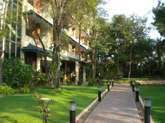 Отель Citin Garden Resort 3*
