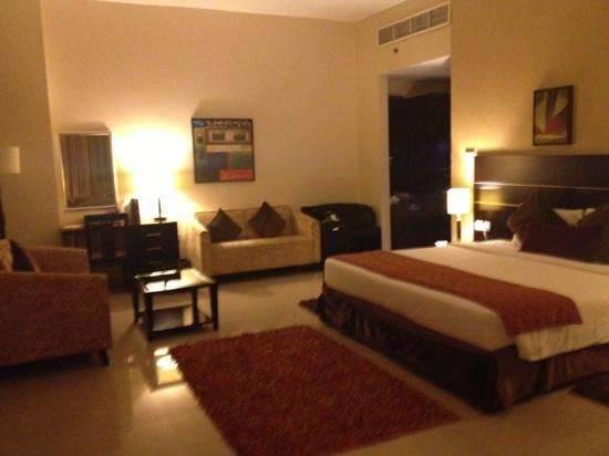 Отель Landmark Hotel Riqqa 4*