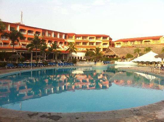 Отель Sol Rio de Luna y Mares Resort 4*