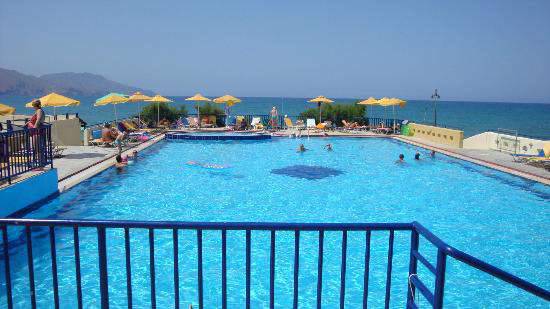 Отель Kavros Beach Resort 3*