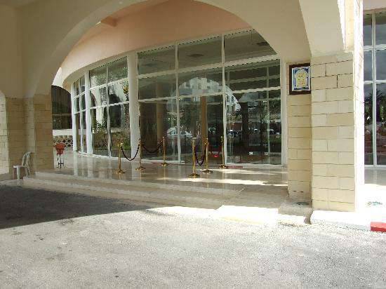 Отель Abou Sofiane 4*