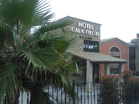 Отель Salles Hotel & Spa Cala del Pi 5*