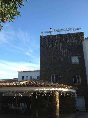 Отель Comtat Sant Jordi 3*