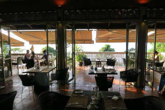 Отель Centara Villas Phuket 4*