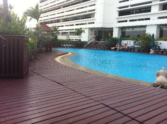 Отель Centre Point Silom 4*