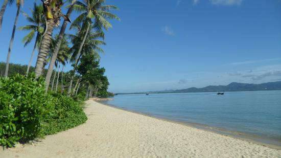 Отель The Village Coconut Island 5*