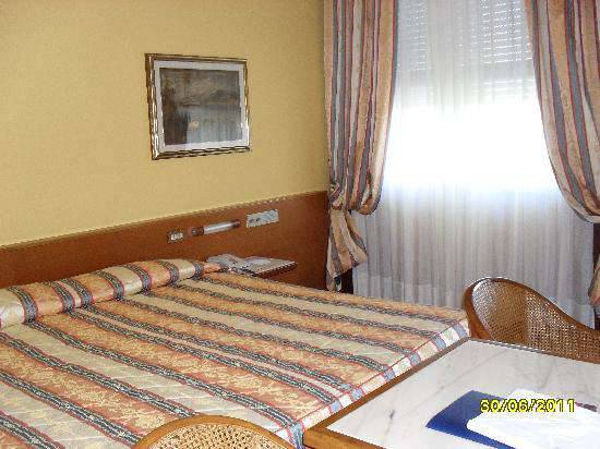Отель Grand Hotel Terme Trieste & Victoria 5*