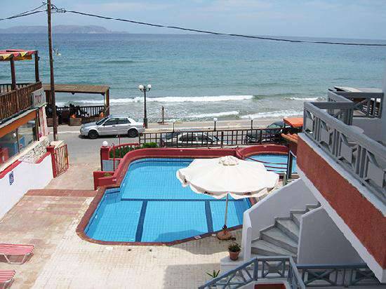 Отель Coralli Beach Apartments 2*