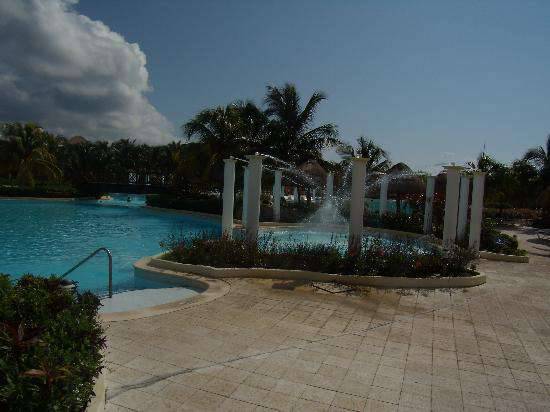 Отель Grand Palladium Riviera Resort & Spa 4*