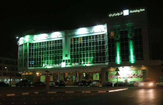 Отель Holiday Inn Bur Dubai Embassy District 4*