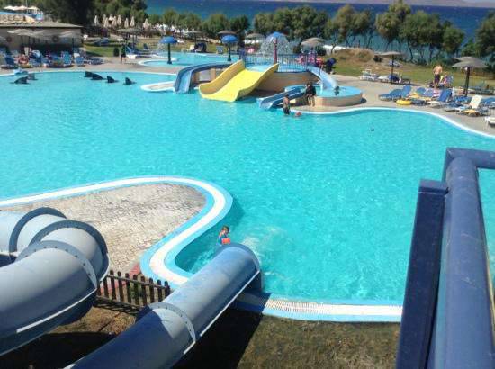 Отель Aquis Marine Resort Waterpark 4*