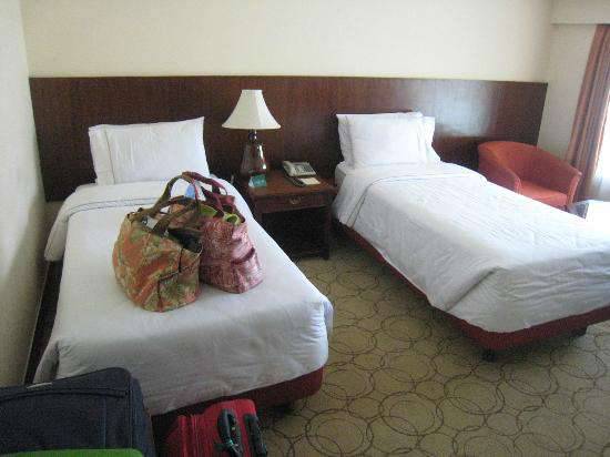 Отель Hotel de l' Annapurna 5*
