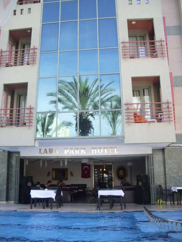 Отель Lara Park 4*
