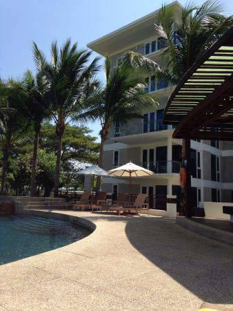 Отель Centara Grand West Sands Resort & Villas Phuket 5*