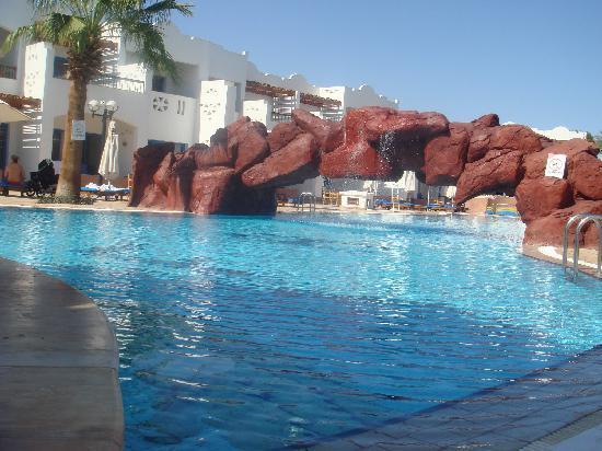 Отель Hilton Sharm El Sheikh Fayrouz Resort 4*
