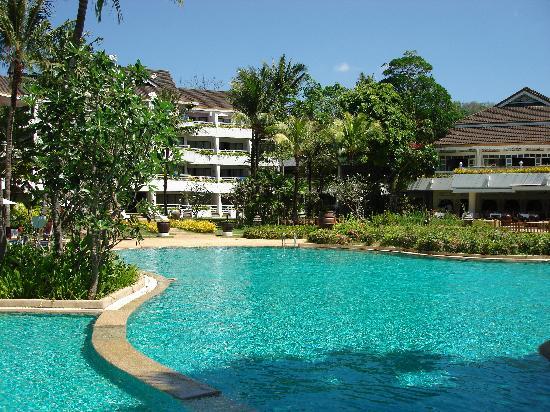 Отель Thavorn Palm Beach Resort 4*