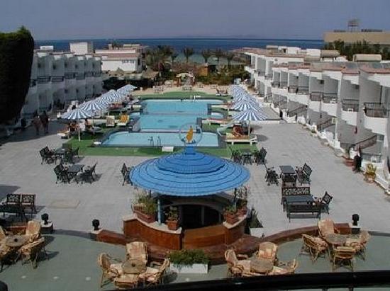 Отель Sand Beach 3*