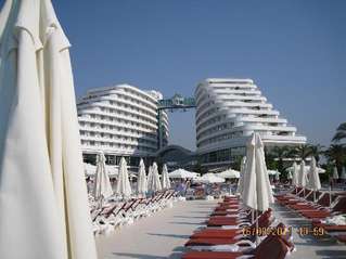 отель Miracle Resort 5*