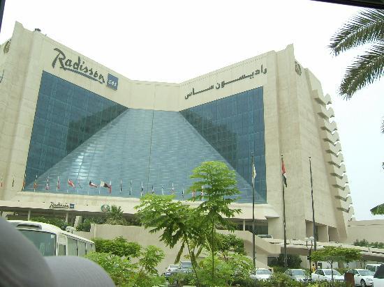 Отель Radisson Blu Resort Sharjah 5*