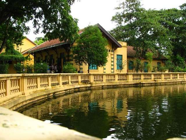Резиденция Хо Ши Мина