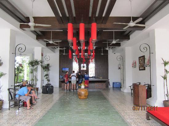 Отель Old Phuket 3*