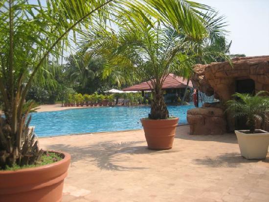 Отель The Zuri Varca Goa White Sands Resort 5*