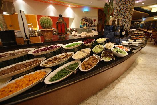 Отель Fujairah Rotana Resort & Spa 5*